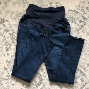 Old Navy maternity jeans